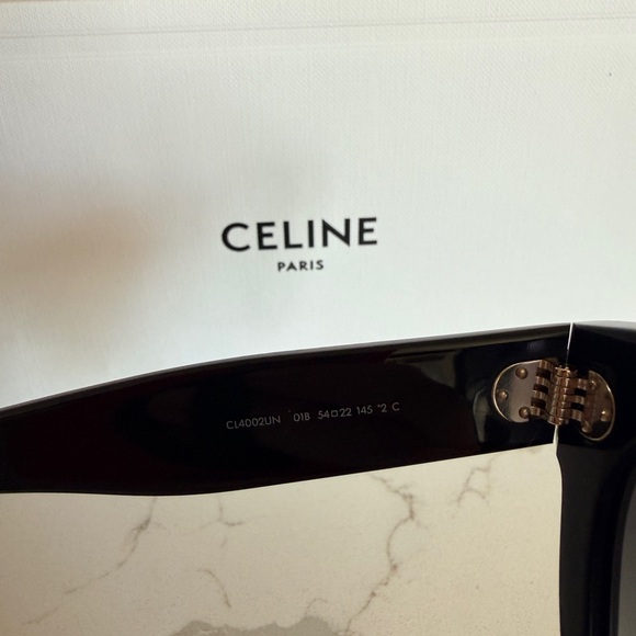 Celine Black CL4002UN Sunglasses with Case and Box - Picture 9 of 14